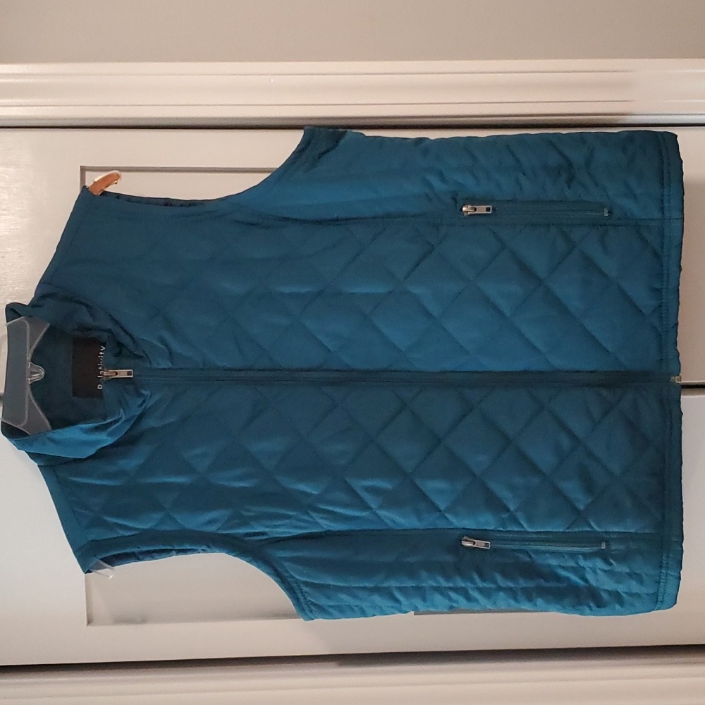 *Relativity* teal vest